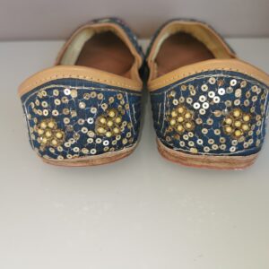 Punjabi Jutti - Blue with multi color parle
