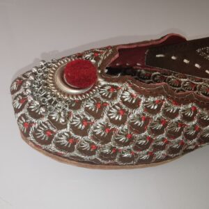Punjabi Jutti - Brown with Elegant Gold Embroidery