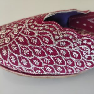 punjabi jutti magenta with silver embroidery
